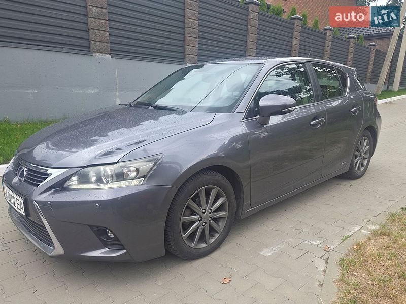 Lexus CT 2012