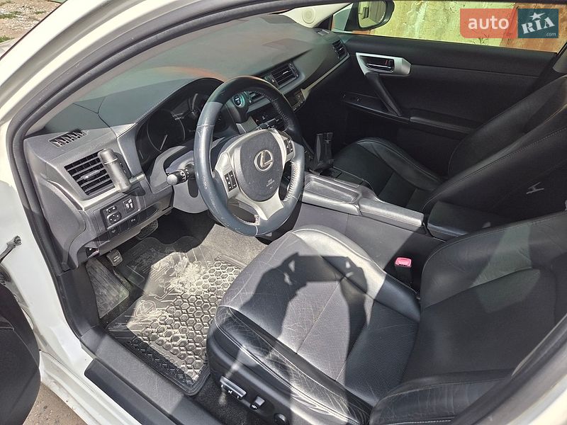 Хэтчбек Lexus CT 2012 в Одессе