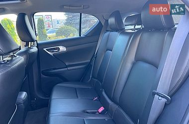 Хэтчбек Lexus CT 2011 в Львове