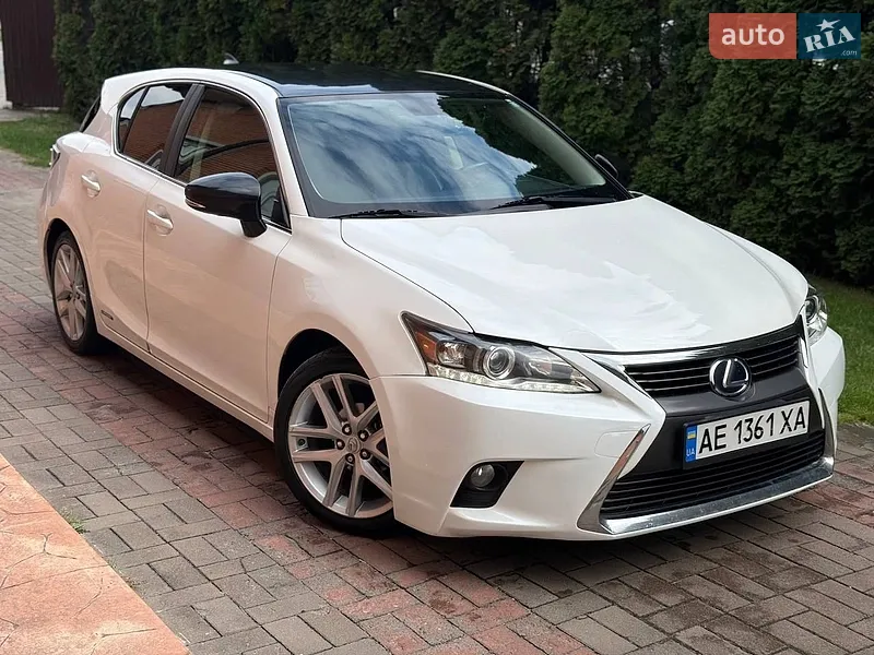 Lexus CT 2015