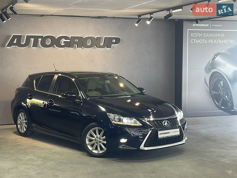 Lexus CT 2011