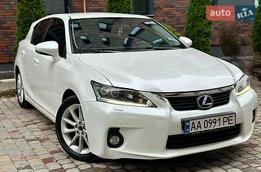 Lexus CT  2011