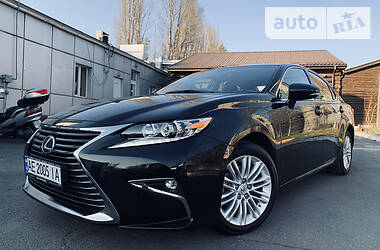 Lexus ES OFFICIALS  2016