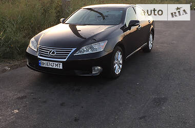 Lexus ES  2011