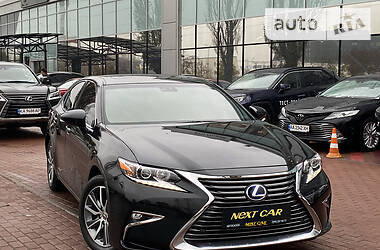 Lexus ES Hybrid 2017