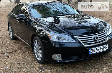 Lexus ES  2011