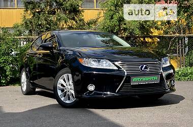 Lexus ES  2014