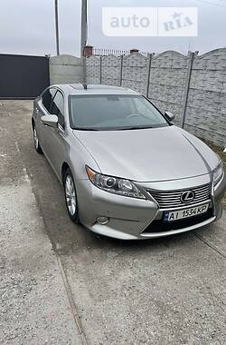 Lexus ES  2014