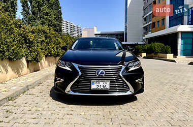 Lexus ES  2017