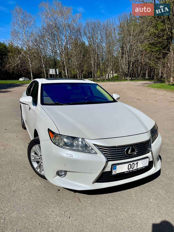 Седан Lexus ES 2013 в Кропивницком фото 2 Седан Lexus ES 2013 в Кропивницком