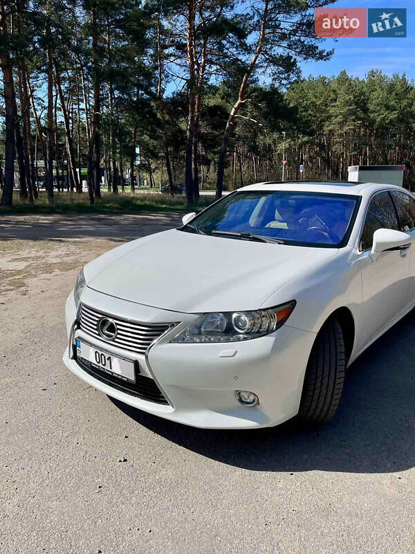 Седан Lexus ES 2013 в Кропивницком фото 3 Седан Lexus ES 2013 в Кропивницком