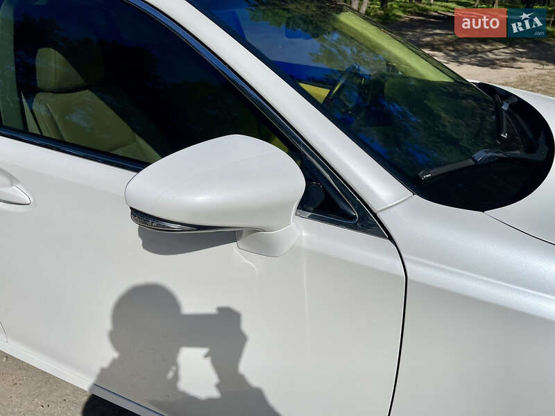 Седан Lexus ES 2013 в Кропивницком фото 11 Седан Lexus ES 2013 в Кропивницком