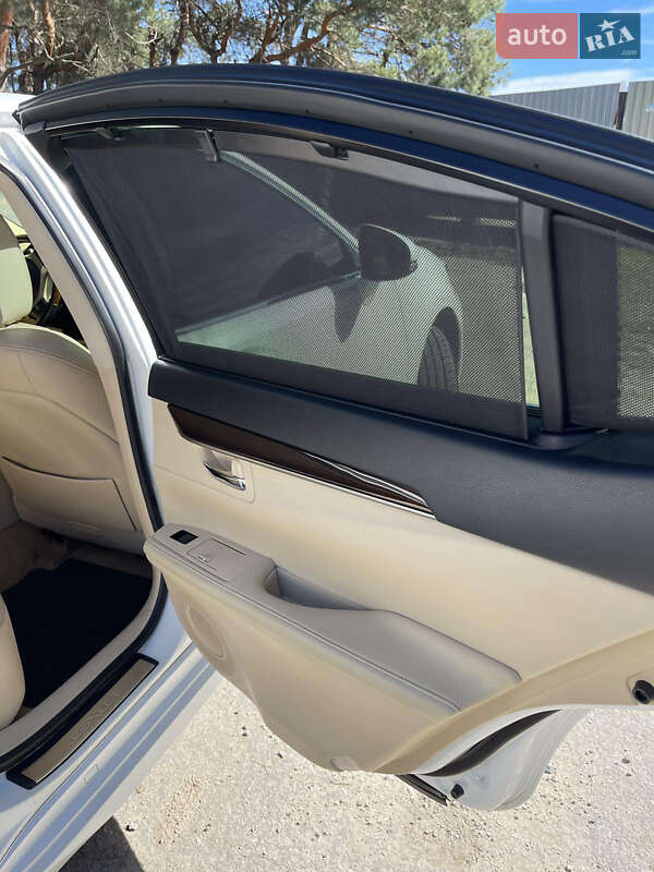 Седан Lexus ES 2013 в Кропивницком фото 20 Седан Lexus ES 2013 в Кропивницком