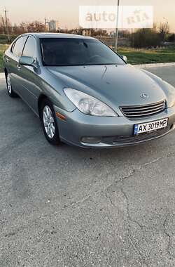 Lexus ES  2004