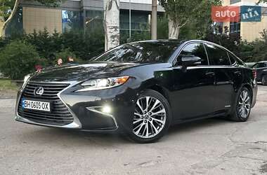 Lexus ES  2016