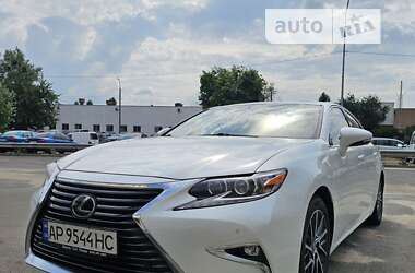 Lexus ES  2016