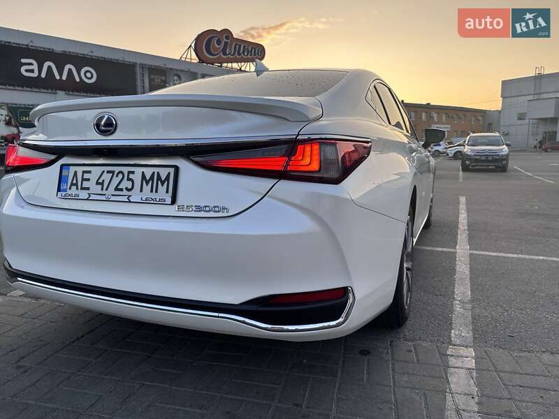 Седан Lexus ES 2020 в Павлограді фото 12 Седан Lexus ES 2020 в Павлограді
