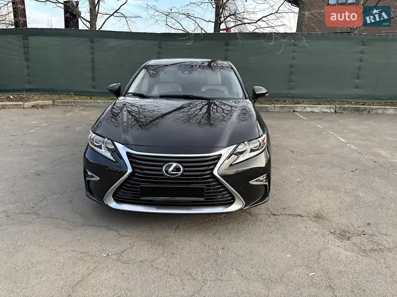 Lexus ES 2015