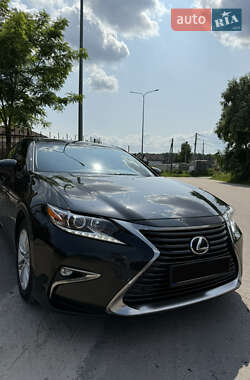 Lexus ES  2017