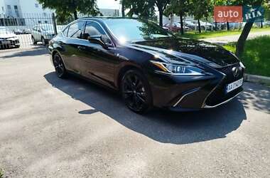 Седан Lexus ES 2022 в Києві