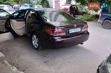 Lexus ES  2005