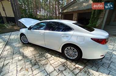 Lexus ES  2017