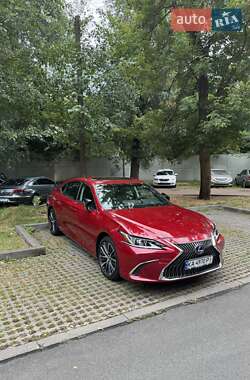 Седан Lexus ES 2022 в Києві