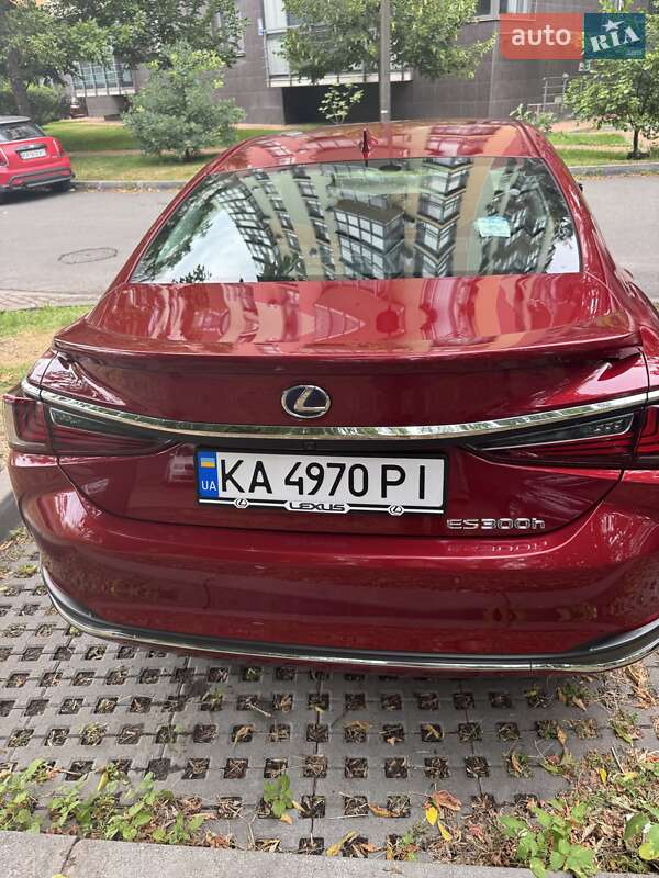 Седан Lexus ES 2022 в Києві