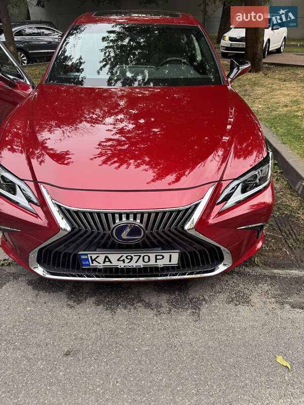 Седан Lexus ES 2022 в Києві