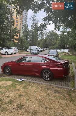 Седан Lexus ES 2022 в Києві