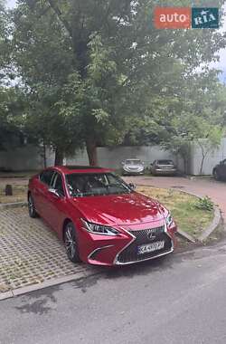 Седан Lexus ES 2022 в Києві