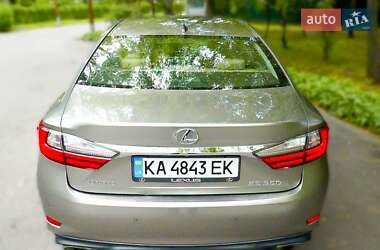 Седан Lexus ES 2018 в Киеве