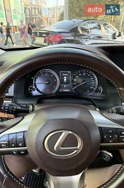 Седан Lexus ES 2016 в Одессе