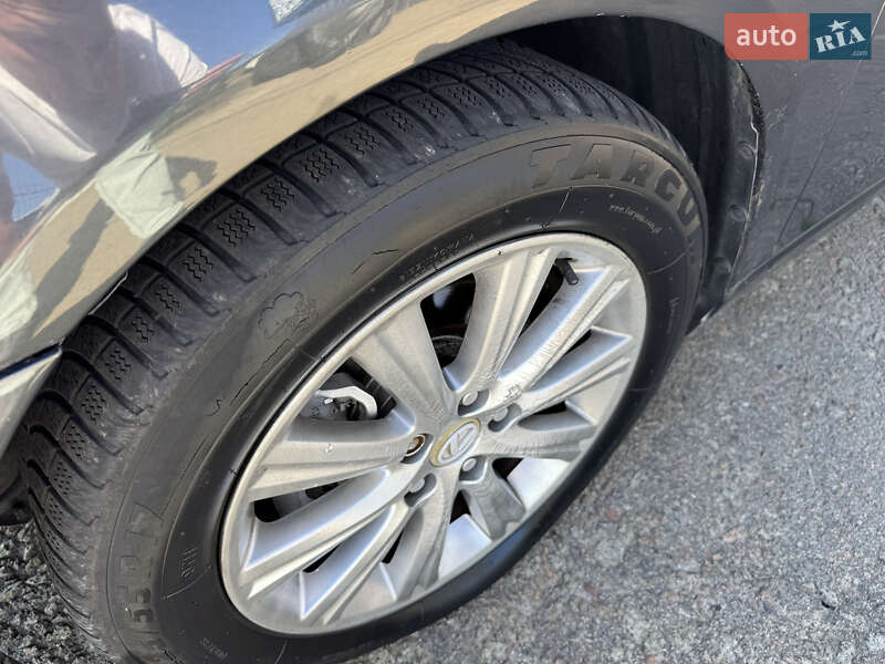 Седан Lexus ES 2006 в Киеве