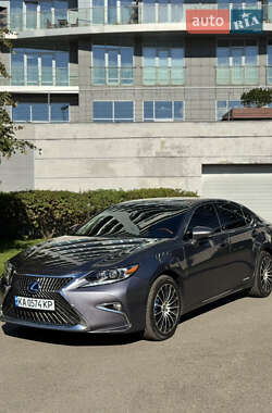 Lexus ES  2014