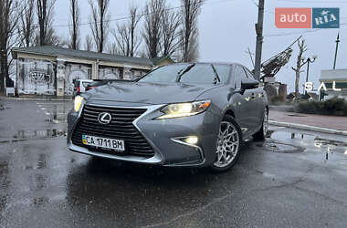 Lexus ES  2014