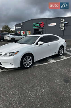 Lexus ES 2012