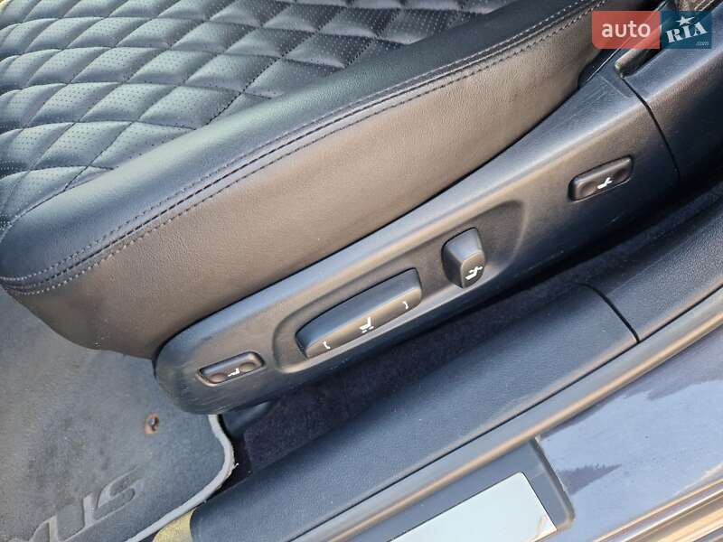 Седан Lexus ES 2010 в Запоріжжі