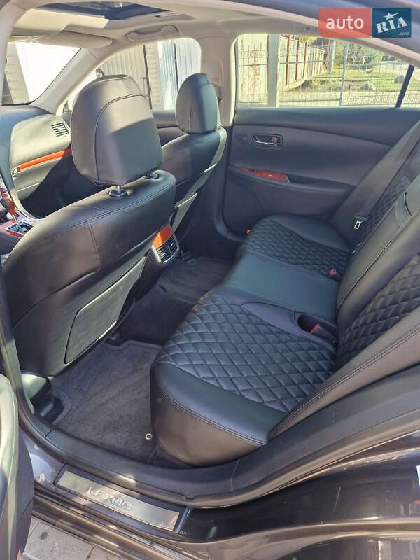 Седан Lexus ES 2010 в Запоріжжі