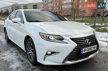 Lexus ES 2016