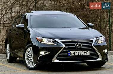 Lexus ES  2018