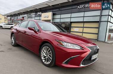 Lexus ES  2018