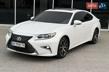 Lexus ES 2017