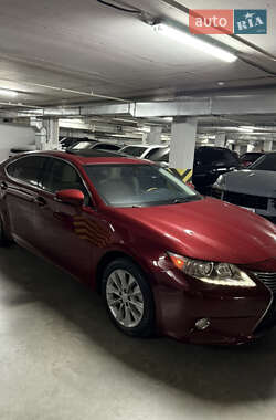 Lexus ES  2014