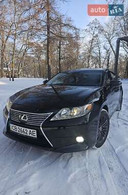 Lexus ES  2012