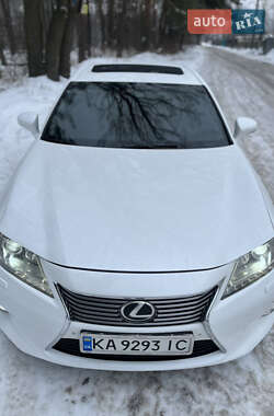 Lexus ES  2013