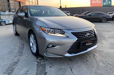 Lexus ES  2017