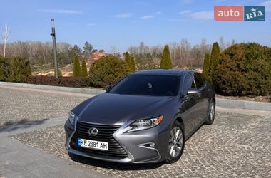 Lexus ES  2013