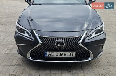 Lexus ES  2018