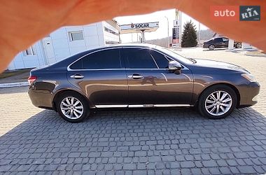 Lexus ES  2011